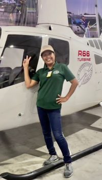 Captain Lolit aka adv 544 checking out the R44